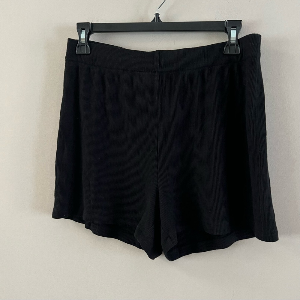 Skims Fine ribbed sleep lounge shorts Ladies size small black